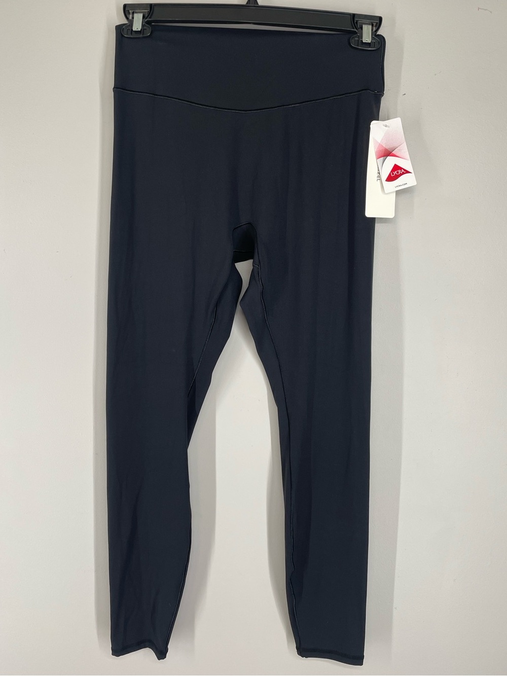 NWT Luxury Sunzel Black High-Waist Leggings